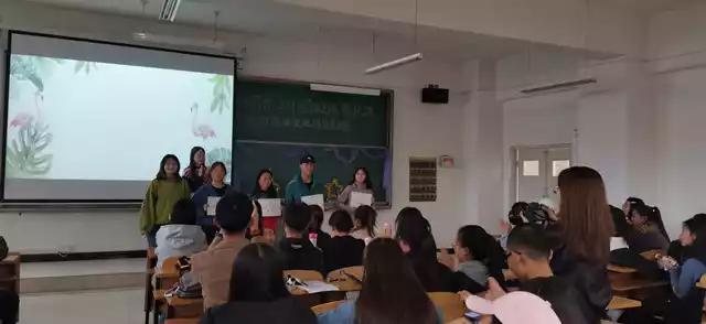 最新班旗設(shè)計，背景、時代地位與發(fā)展趨勢